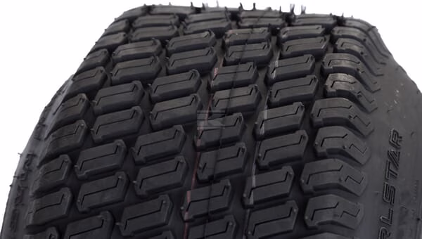 Neumático 16x7.50-8 NHS TL 4PR 67 A4 Turf Master 2 Tyre 16x7.50-8 NHS TL 4PR 67 A4 Turf Master