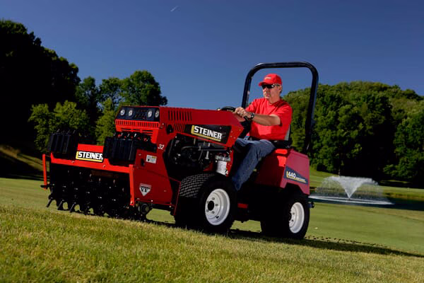 Neumático 16x7.50-8 NHS TL 4PR 67 A4 Turf Master 4 Tyre 16x7.50-8 NHS TL 4PR 67 A4 Turf Master