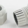 Racor cables plástico M32