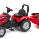 Tractor de pedales Case IH con remolque