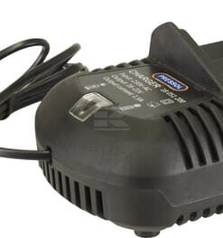 Cargador 230V para batería Li-Ion 20V
