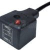 Conector con cable moldeado