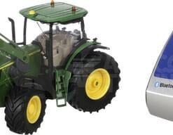 John Deere 7310R con cargador frontal, control remoto bluetooth y control de aplicaciones