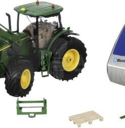 John Deere 7310R con cargador frontal, control remoto bluetooth y control de aplicaciones
