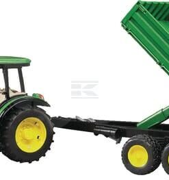 Tractor John Deere 5115M con remolque