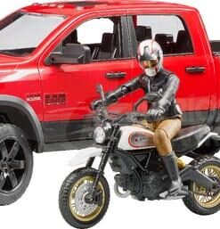 Ram 2500 con Ducati racer 17 Ram 2500 con Ducati racer