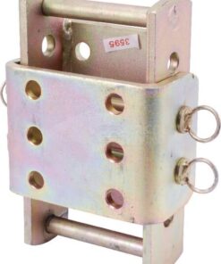 Adjustable tow coupling bracket
