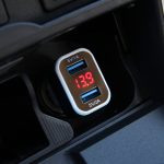 Cargador para móvil 2xUSB + Chequeador de acumulador  TEST-04