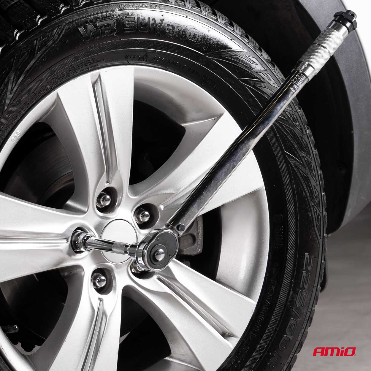 Llave dinamométrica torque (apriete) con copas 17/19/21 mm 40-210 Nm AMiO-02407 2 Llave dinamométrica torque (apriete) con copas 17/19/21 mm 40-210 Nm AMiO-02407