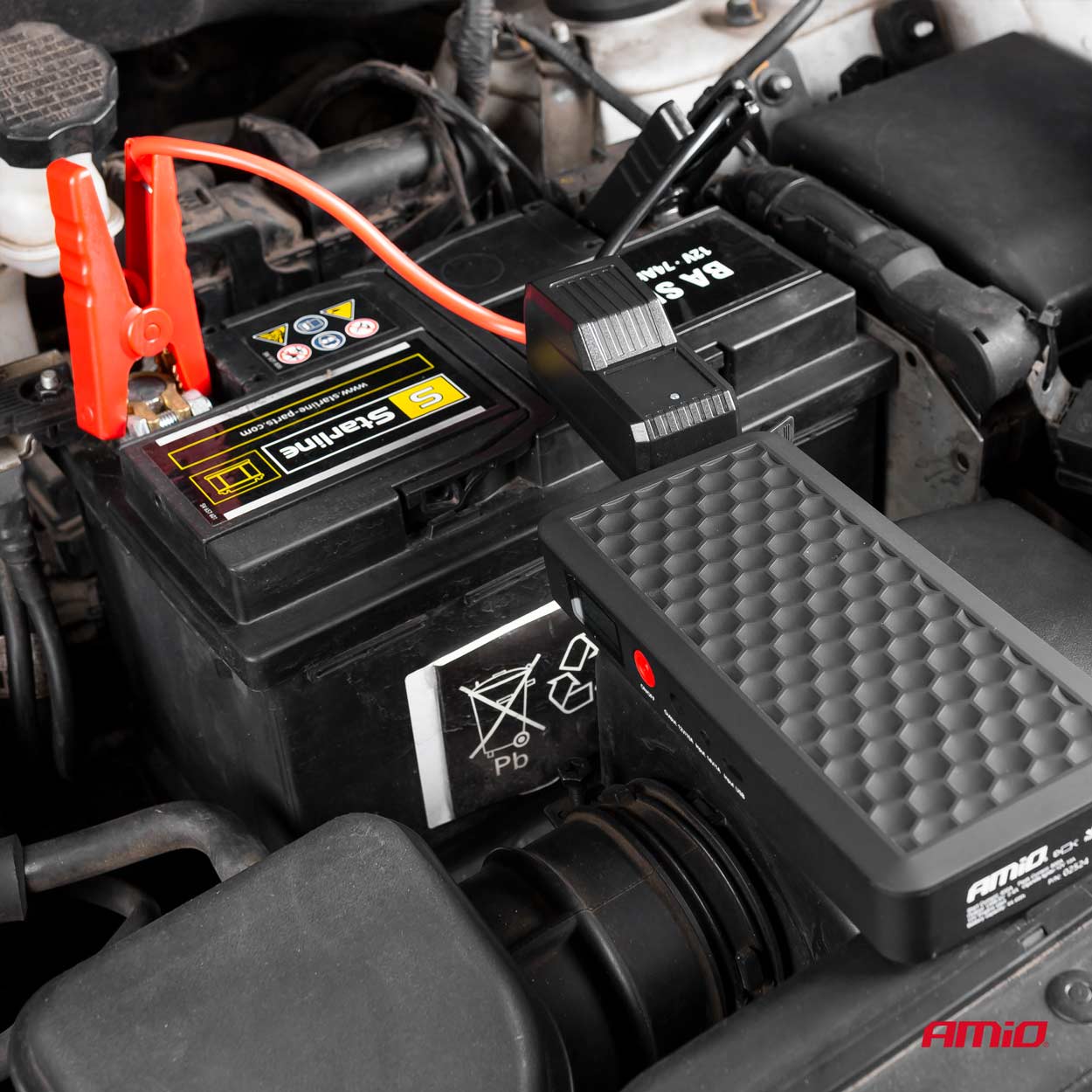 Cargador/ Arrancador Portable de baterías con Powerbank 12V 4Ah 800A SJ02 14 Cargador/ Arrancador Portable de baterías con Powerbank 12V 4Ah 800A SJ02