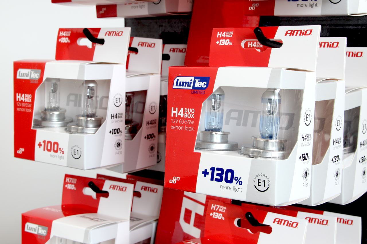 Kit LumiTec 18 unid + Expositor 3 Kit LumiTec 18 unid + Expositor