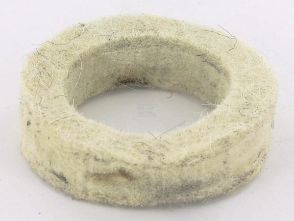 Anillo de fieltro