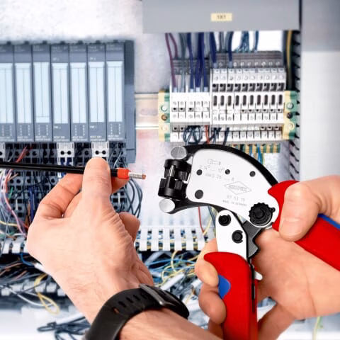Alicates autoajustables para terminales - Imagen 14