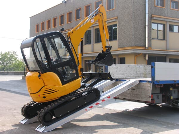Rampas de carga rectas 4,0 m 5150 kg, Heavy Duty 7 Rampas de carga rectas 4,0 m 5150 kg, Heavy Duty - Imagen 7