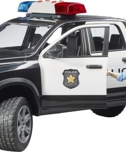 Coche de policía RAM 2500 con policía