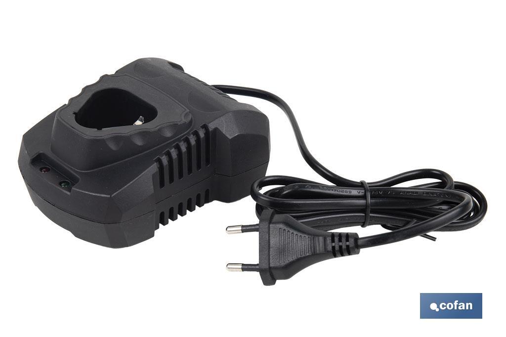 CARGADOR DE BATERÍAS 12 V - 2,4 A 1 CARGADOR DE BATERÍAS 12 V - 2,4 A