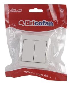 DOBLE INTERRUPTOR SUPERFICIE MODELO ATLANTIS10A BLANCO 5 DOBLE INTERRUPTOR SUPERFICIE MODELO ATLANTIS10A BLANCO