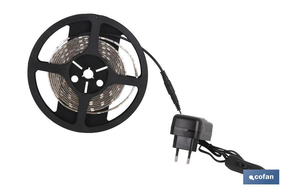 TIRA LED 3 Mts. 22W 1350LM 6000K 1 TIRA LED 3 Mts. 22W 1350LM 6000K